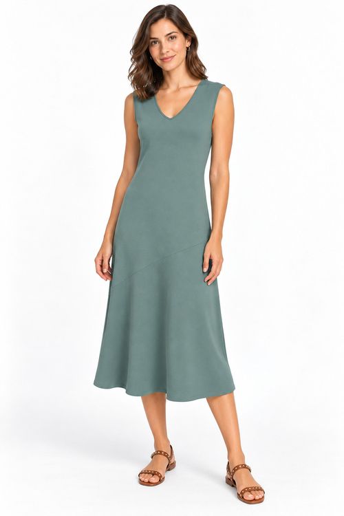 Vestido midi ombro largo verde.
